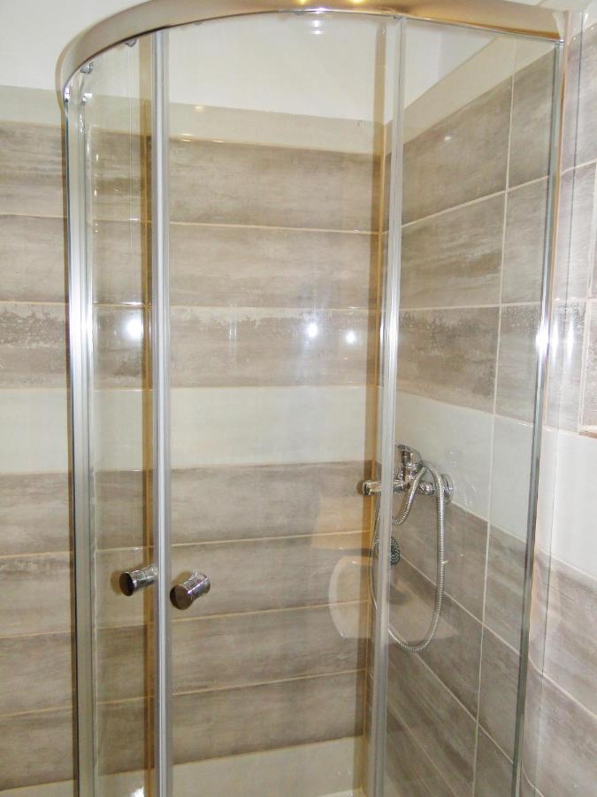 Apartament Wenecja บือตอม ภายนอก รูปภาพ