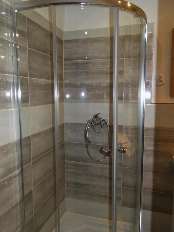 Apartament Wenecja บือตอม ภายนอก รูปภาพ