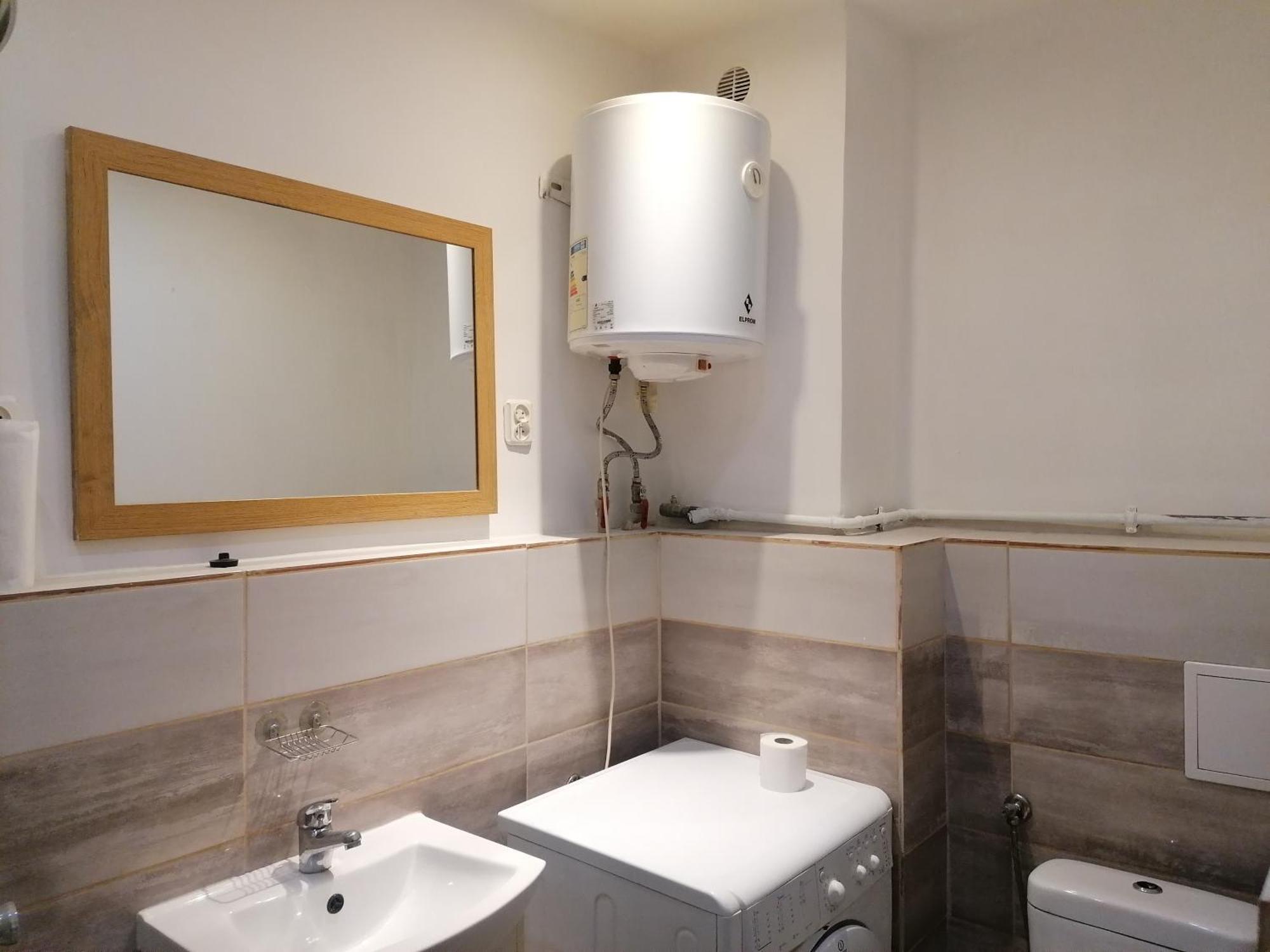 Apartament Wenecja บือตอม ภายนอก รูปภาพ